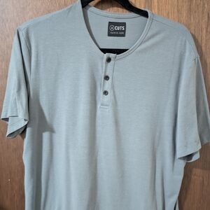 Cuts Clothing mens curved-hem Henley shirt